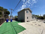 Photo - MASSIVE 6 bed 3 bath house in Prime Locati...