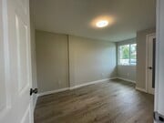 Photo - 5502 Fernhill Cir Apartments