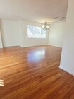 Photo - 1144-15-8 Rosedale Ave Unit 8
