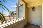 Photo - 1751 Appian Wy Unit 202