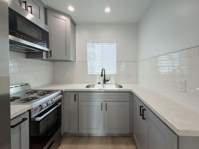 Photo - 1211 Beryl St Unit E