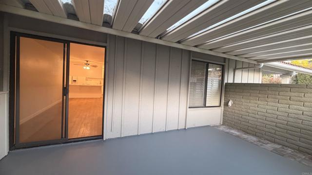 Building Photo - 3086 Via Serena N Unit b