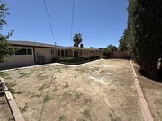 Photo - 45303 Lorimer Ave