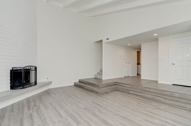 Photo - Palmer St (214) Unit Palmer St (214, B)