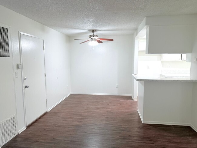 Photo - 171 Mariposa Apartments