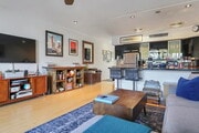 Photo - "Chic Palm Springs Retreat: Spacious 1-Bed... Apartment