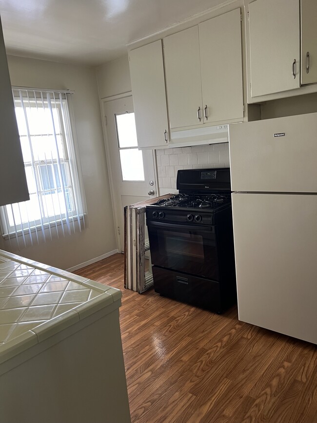 Photo - 11933 W Magnolia Blvd Unit 13
