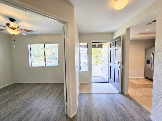 Photo - 956 Lupine Hills Dr Unit 53