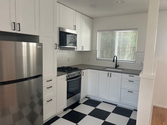 Photo - 4208 Fanuel St Unit #A