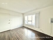 Photo - 11966 Laurelwood Dr Unit 7