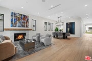 Photo - 4475 Mammoth Ave