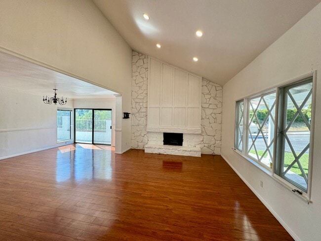 Photo - Very Spacious home in the desirable Porter Ranch area with a separate detached guest house