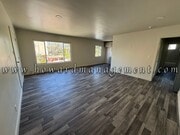 Photo - 04240CE Unit 4
