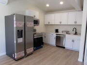Photo - 22248 Vanowen St