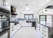 Photo - 10452 Le Conte Ave