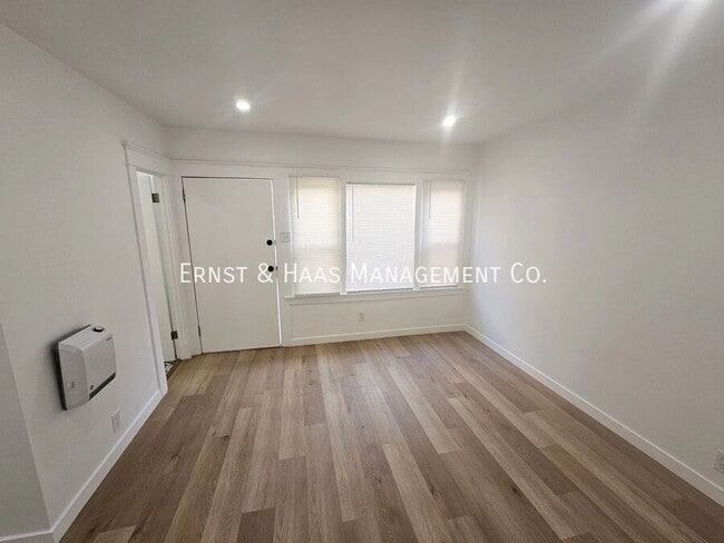 Photo - 1306 E Hellman St Unit #06