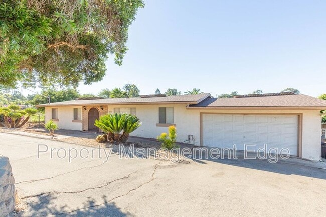 Photo - 1575 Via Paloma House