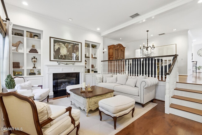 Photo - 2485 Waldemar St