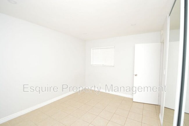 Photo - 421 FIRST STREET Unit B