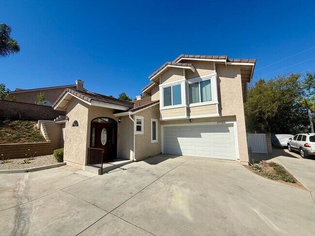 Photo - 4 Bedroom Rental Home in Santa Clarita.