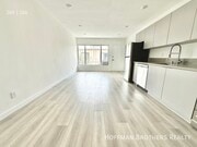 Photo - 318 S Mariposa Ave Unit 11