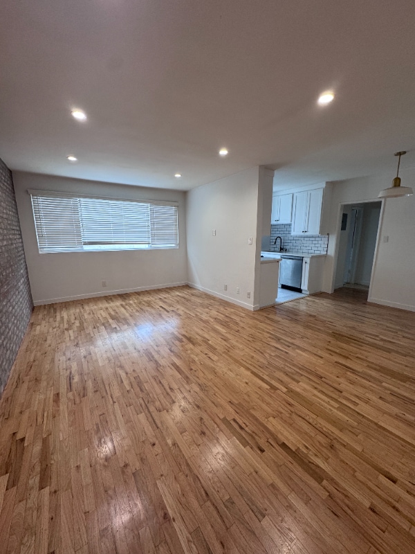 Photo - 821 Westmount Dr Apartment Unit 9