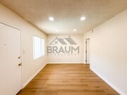 Photo - 13129 Oxnard St Unit 9