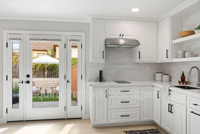Photo - 280 E Loop Dr Unit ADU