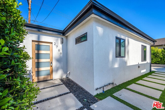 Building Photo - 2766 N Frederic St