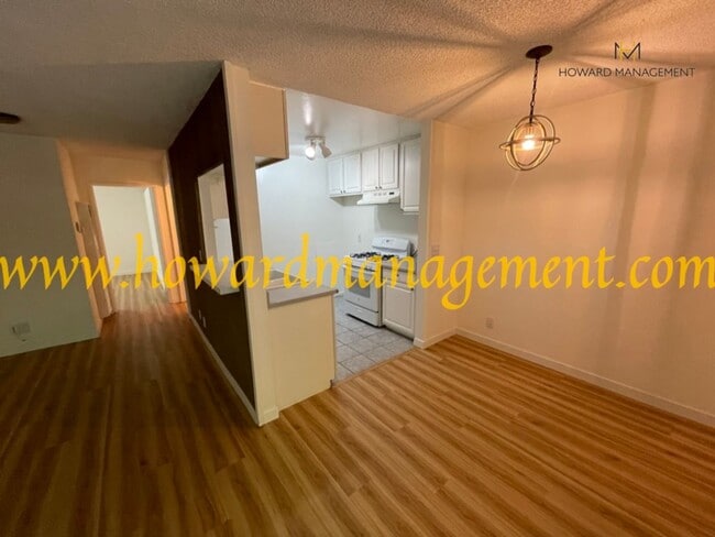 Photo - Bonus Den! Beautiful lower condo with large patio in Tara Hills, a resort style living complex! Unit 326