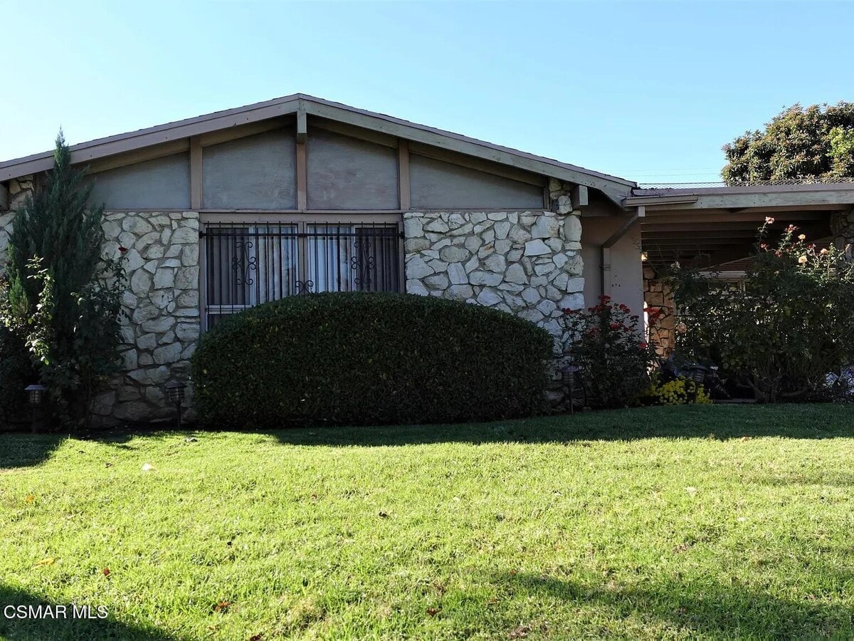 Photo - 10513 Odessa Ave