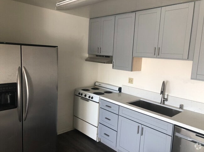 Building Photo - 8724 Etiwanda Ave Rental