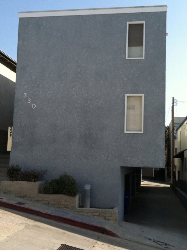 Photo - 230 39th St Unit #H