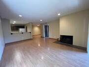 Photo - 1 Br - 1 Ba Hillcrest Condo with Washer/Dr...