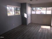 Photo - 2687 Hartnell St