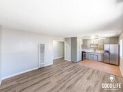 Photo - 3BD/1BA Home in Lakeside with In-Unit Laundry & Built-In Closets Unit 8424
