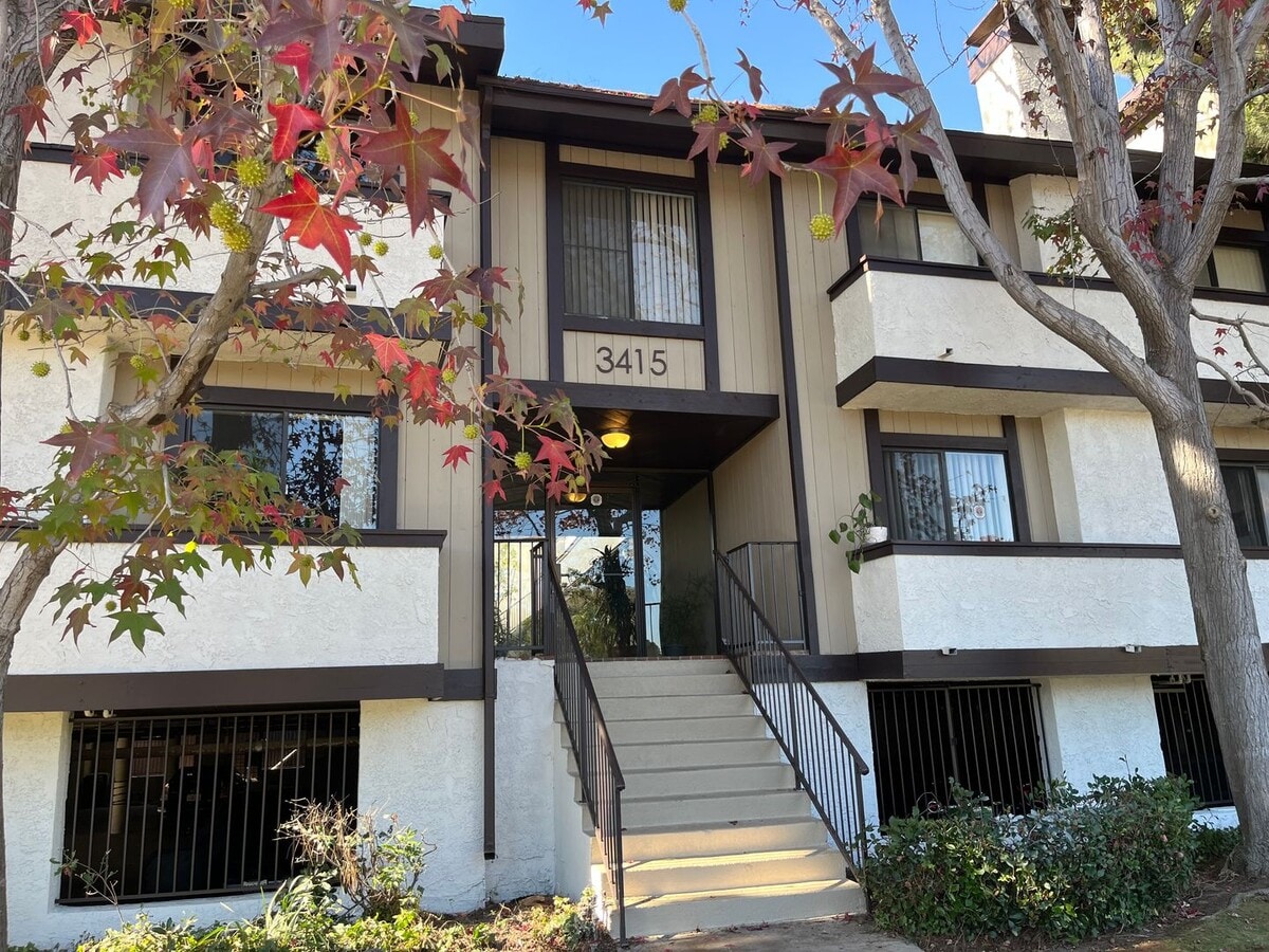 Photo - 3415 McLaughlin Ave Unit 209