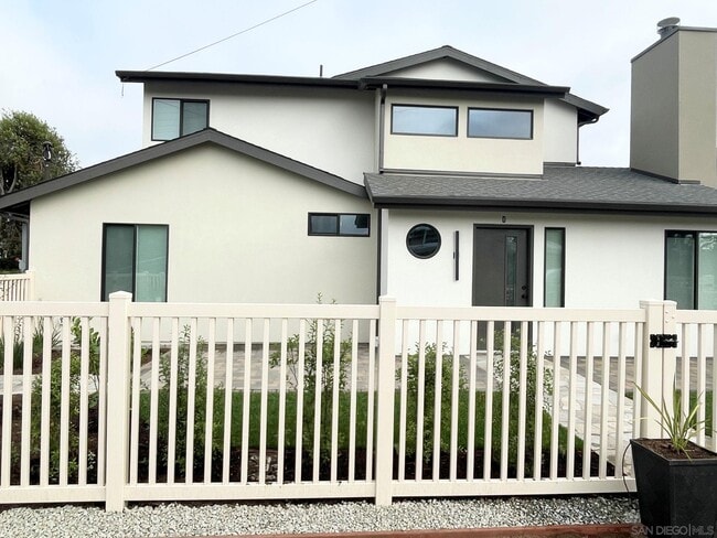 Photo - 1093 N Vulcan Ave Townhome