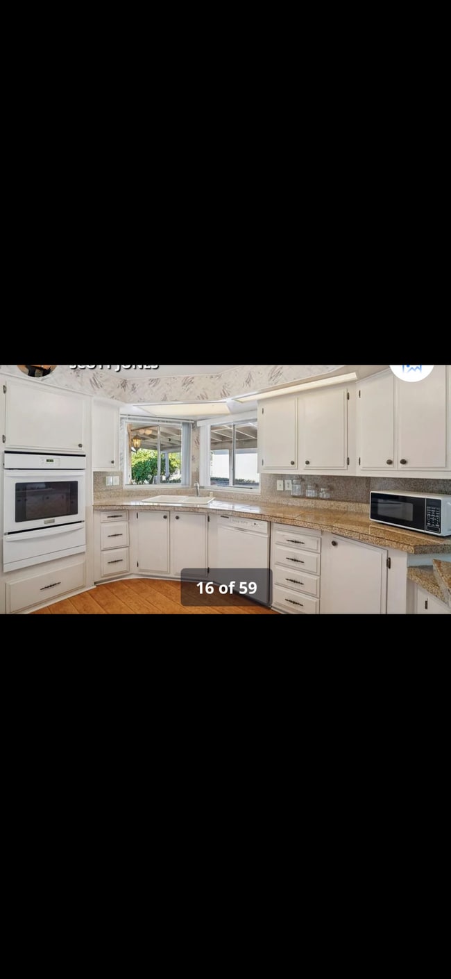 Photo - 74584 Nevada Cir E