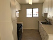 Photo - 25921 Oak St