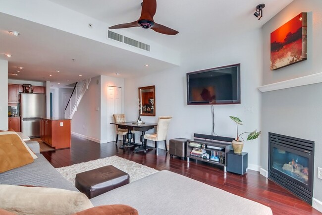 Photo - Luxury  Unit in Little Italy