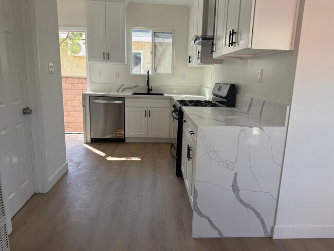 Photo - 359 W Amar St Unit 363