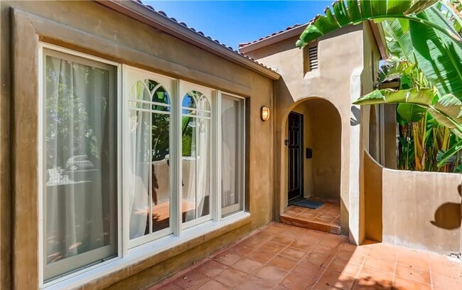 Photo - 4277 Kraft Ave