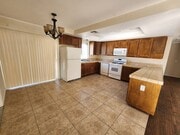 Photo - 2 Bedroom 2 Bath House Near Back Entrance ...