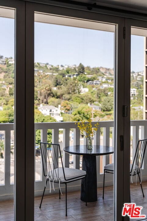 Photo - 999 N Doheny Dr Unit 1003