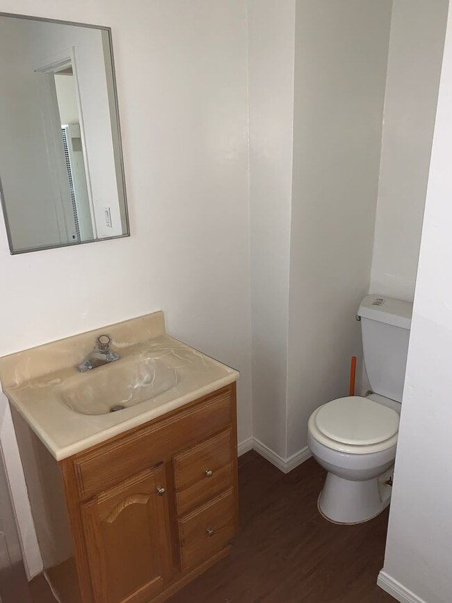 Photo - 1424 Ocean Ave Unit C