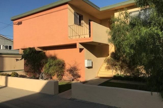 Exterior - 2201 Curtis Ave Unit D