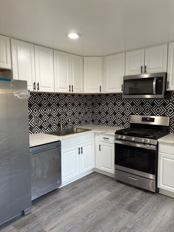 Photo - 26015 Narbonne Ave