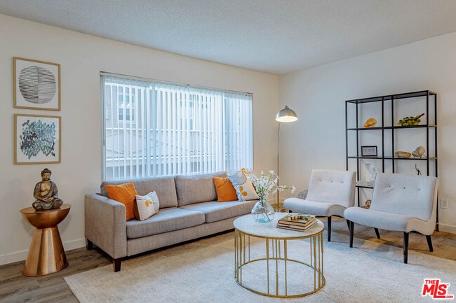 Photo - 1833 Normandie Ave Unit 307