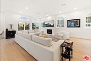 Photo - 1182 Wellesley Ave